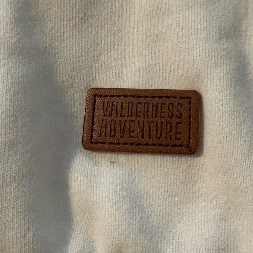 Twik Wilderness Adventure Sweater - Small - Picture 2 of 7